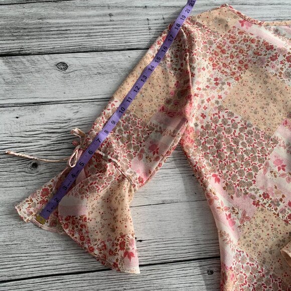 Vintage Y2K Reitmans Sheer Floral Bell Sleeve Boho Blouse Tunic Top - Picture 14 of 14